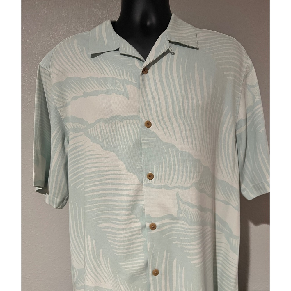 Tommy Bahama Silk Camp Shirt Mens Medium Sage Green Excellent Palm Print T31501